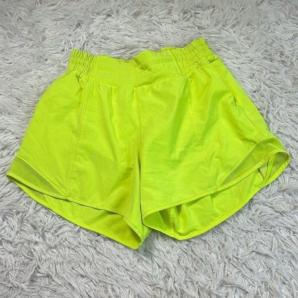 Lululemon Hotty Hot High-Rise Short 4" Highlight Yellow - Picture 1 of 8
